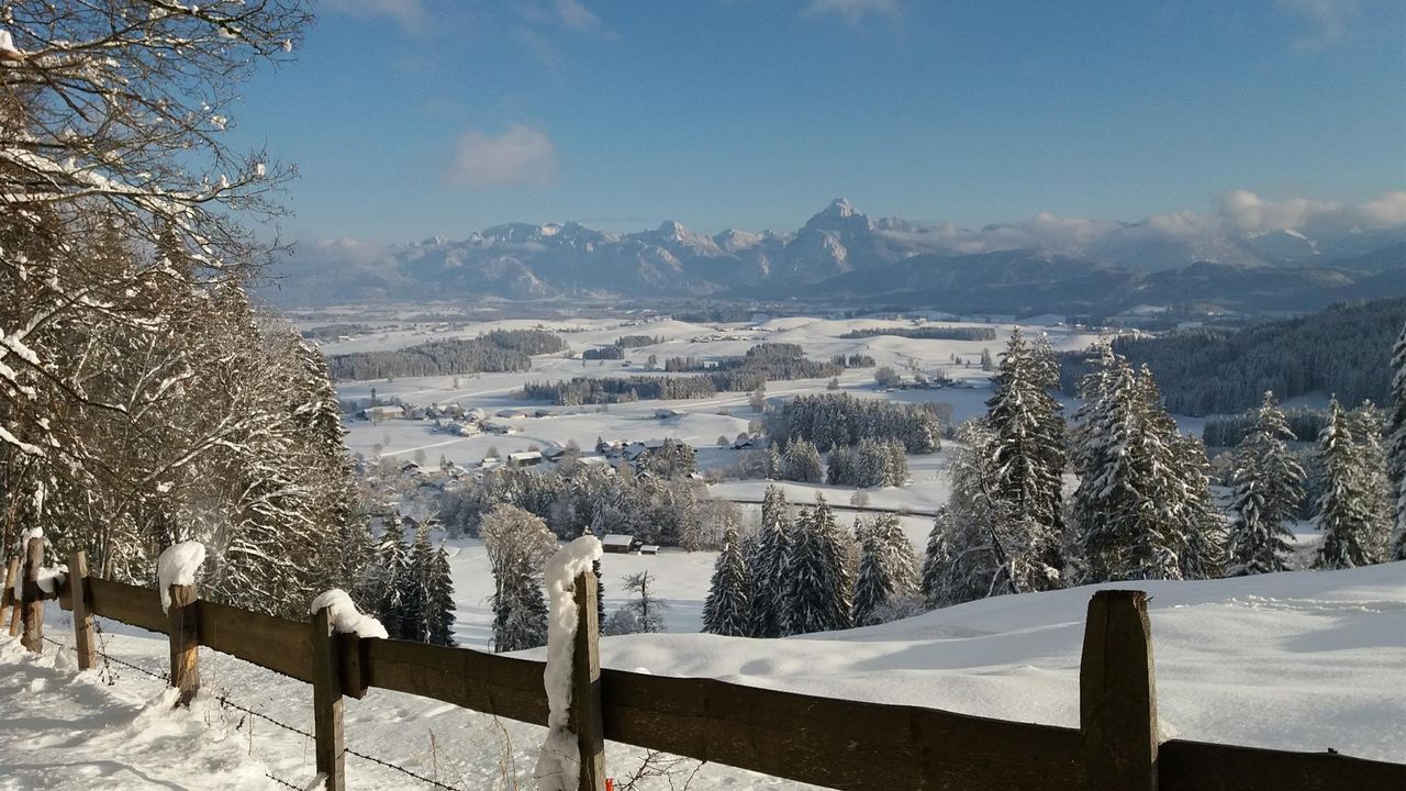 Landschaftswinterbild von Eisenberg Landschaftswinterbild von Eisenberg